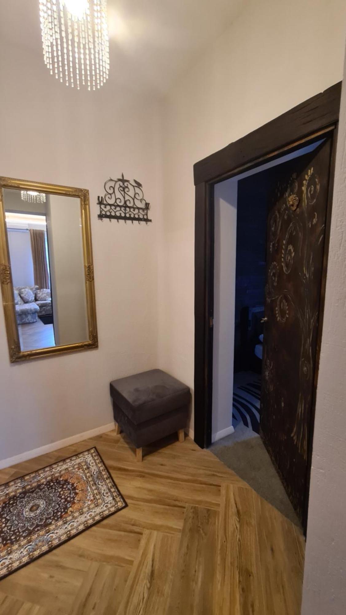 Dp Art Residence - Self Check In Каунас Стая снимка