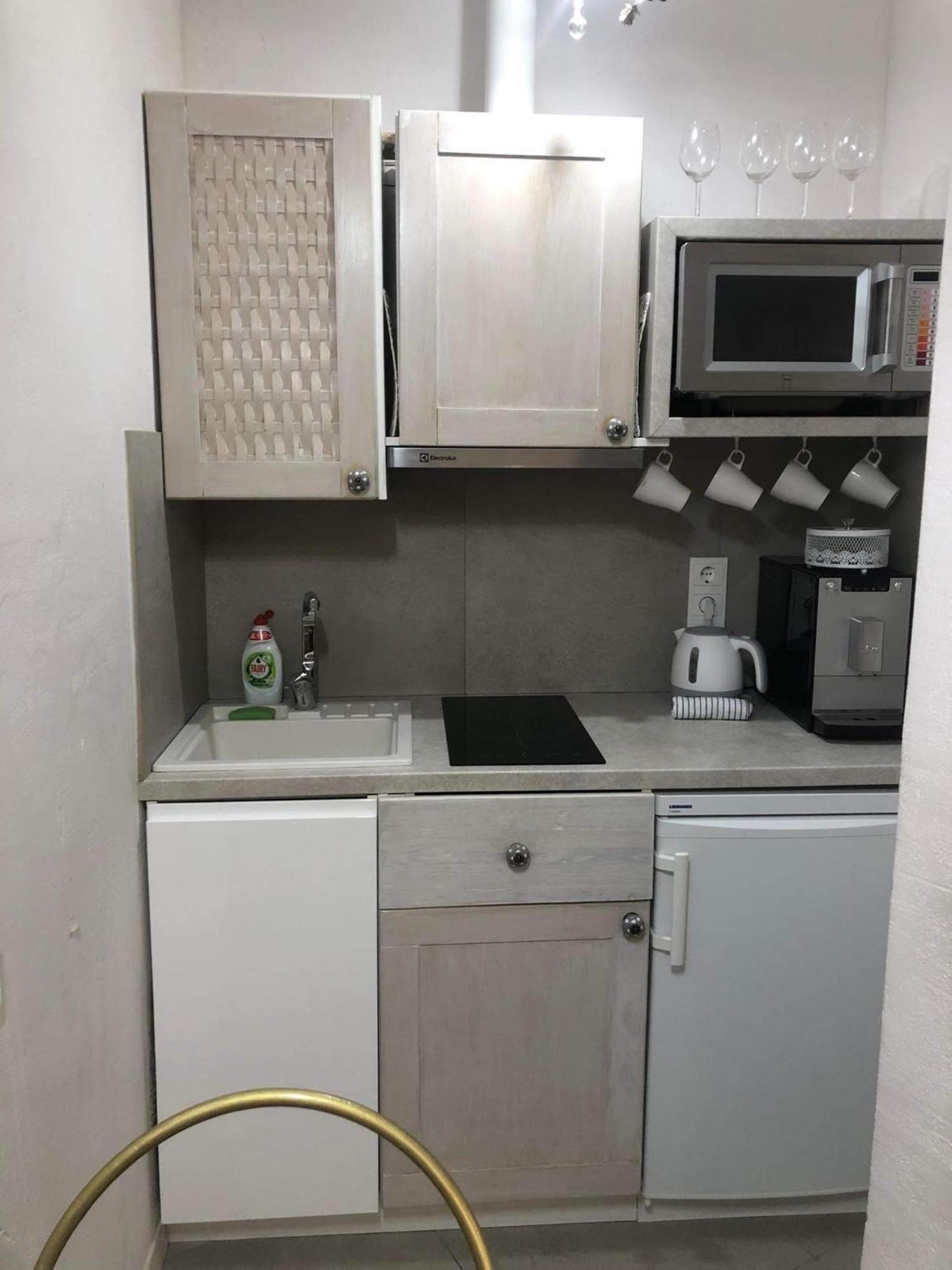 Dp Art Residence - Self Check In Каунас Стая снимка