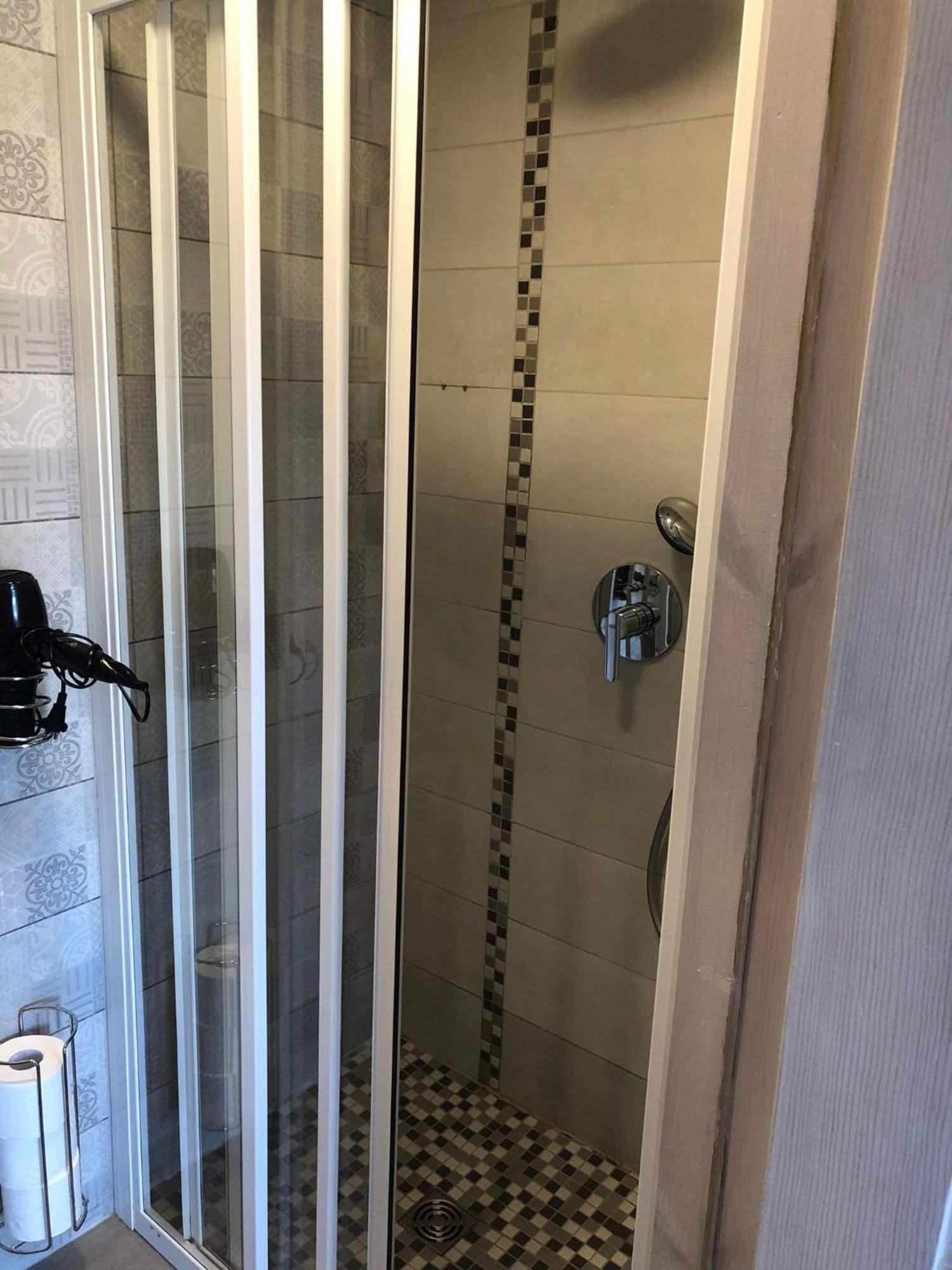 Dp Art Residence - Self Check In Каунас Стая снимка