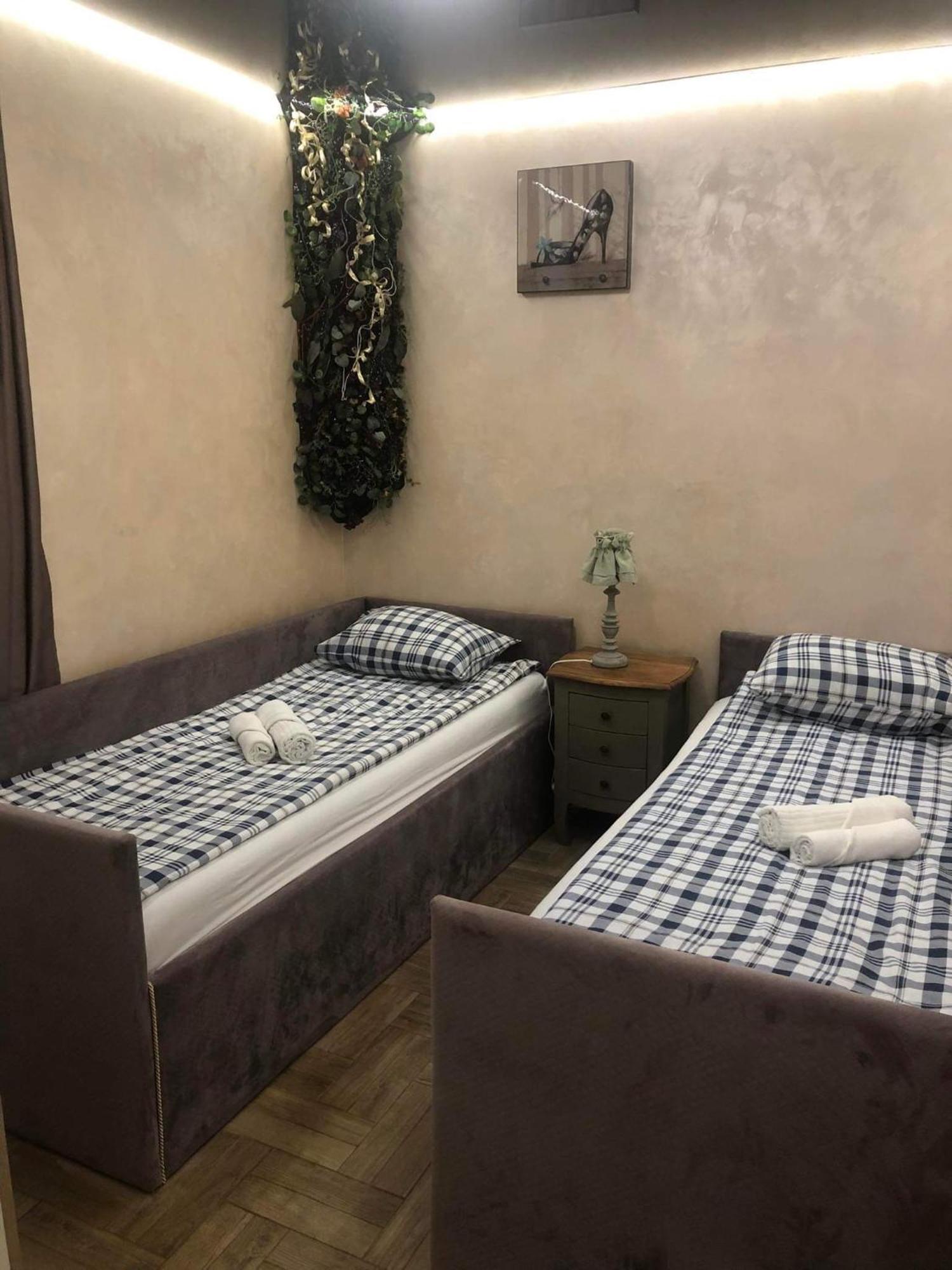 Dp Art Residence - Self Check In Каунас Стая снимка